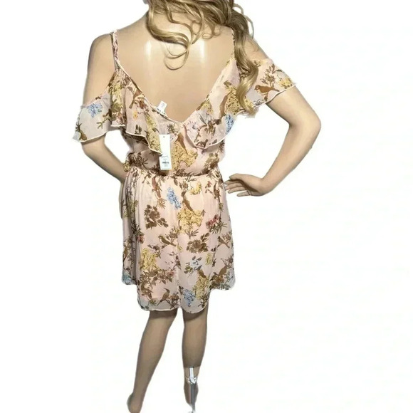 NWT Francesca‘s Mi Ami Peachy Floral Mini Dress Ruffle Off Shoulder Summer - Picture 5 of 10